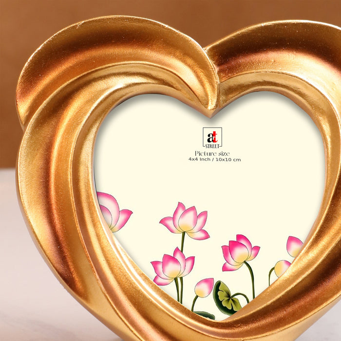Vintage 4x4 Inch Photo Frame Golden Heart – European Style Resin Picture Frame, Tabletop or Wall Display, Antique Decorative Design, 10x10 cm