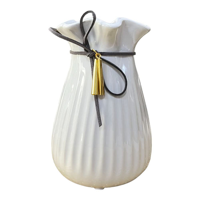 Decorative Ceramic Flower Vase Origami European Style Modern Flower Pot for Home, Office, Living Room, Bedroom.