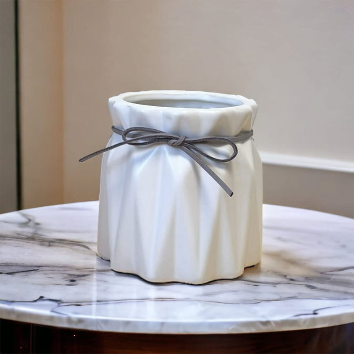 Decorative Ceramic Flower Vase, Origami Pear Shaped Modern Vases for Home, Office, Living Room, Bedroom (Size: 9x9.8 Cm)