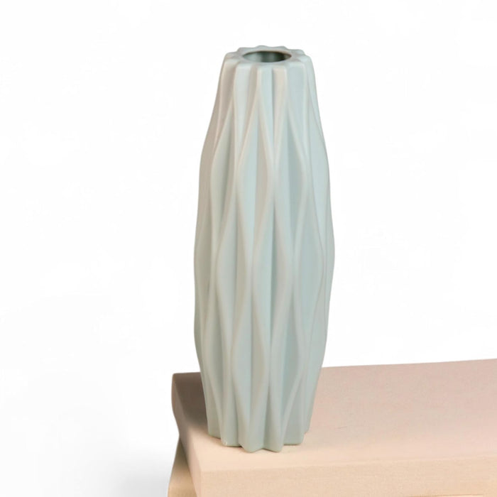 Beautiful Flower Vases, PVC Pot for Plants Stand Twisted Geometric Texture Grey Vase Pot, Made of Durable Plastic PVC Height - 22 cm