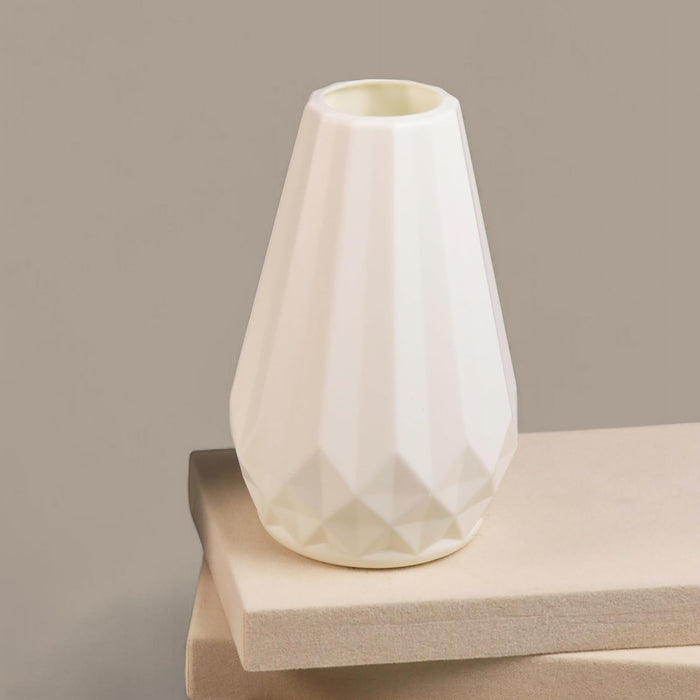 Beautiful Flower Vases, PVC Pot for Plants Stand Geometric Faceted Texture White Vase, Made of Durable Plastic PVC Height - 15 cm