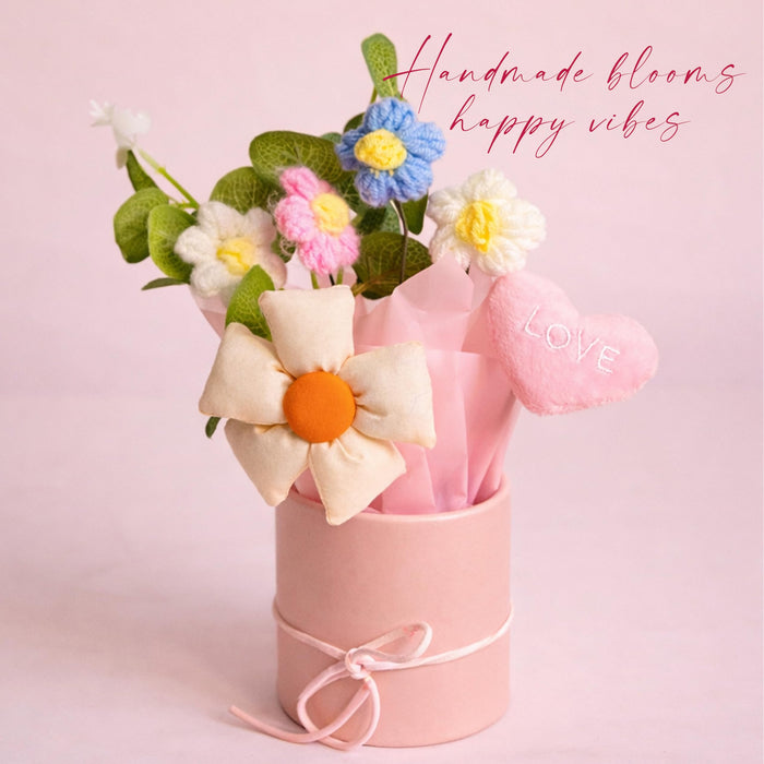 Art Street Handmade Knitted Flower Bouquet in Pink Gift Box – Artificial Daisy & Eucalyptus Arrangement with Soft Fabric Heart | Decorative Table Décor & Gift for Birthday, Anniversary, Valentine