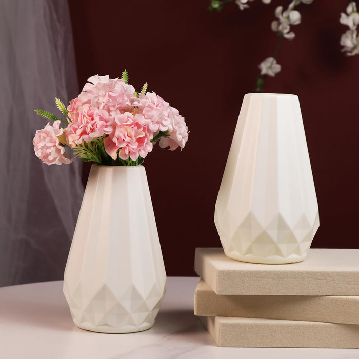 Beautiful Flower Vases, PVC Pot for Plants Stand Geometric Faceted Texture White Vase, Made of Durable Plastic PVC Height - 15 cm
