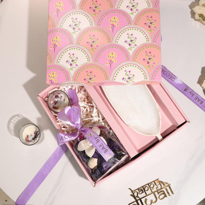 Diwali Gift Hamper Box with Mogra Scent Potpourri, Glass Candle and Tray, Friends and Relatives (Pack of 4)