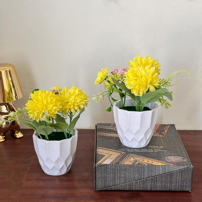 Ceramic Potted Vase Artificial Dhalia, Marigold Flower with Pot for Table Top (Yellow, Size: 3.5x7 Inch)