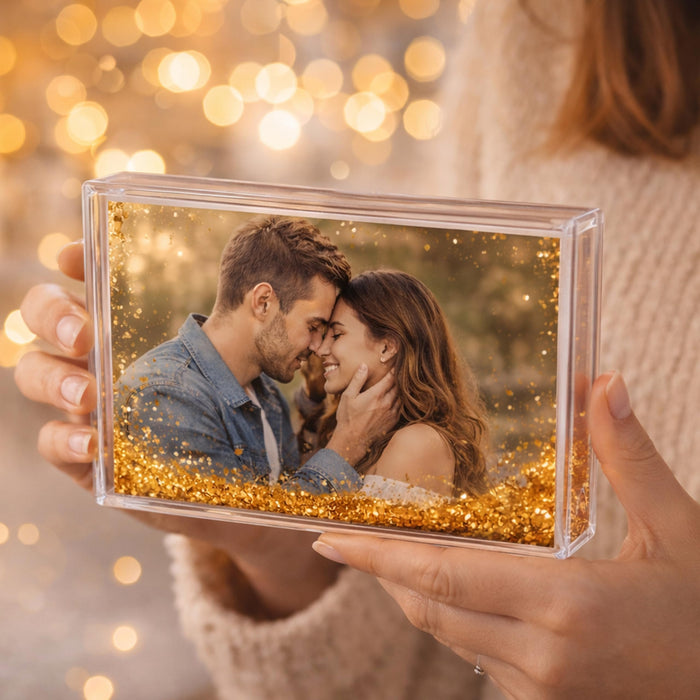 Art Street Golden Glitter Liquid Photo Frame, Desktop Table Frame with Floating Glitter, Acrylic Water Frames for Valentine's Day Gift, Anniversary, Couple Photo Display, Unique Gift, 4.2x6 Inch