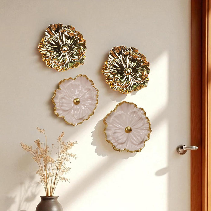 Pack of 4 Golden and White Floral Shape Ceramic Wall Decor Plates Handmade Round Floral Wall Hanging Decorative Items – 14x14 cm