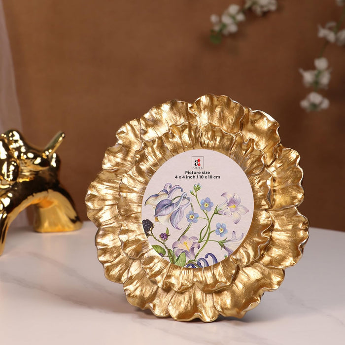 Vintage 4x4 Inch Photo Frame Golden Round – European Style Resin Picture Frame with Floral Petal Design, Tabletop or Wall Display, 10x10 cm