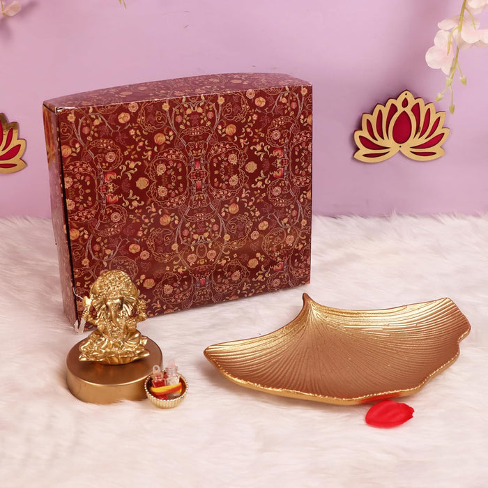 Ganesh Chaturthi Gift Hamper Box with Ganesha Idol & Decorative Tray, Ganesh Murti Idol.
