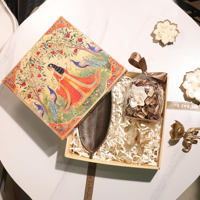 Diwali Gift Hamper Box with Mogra Scent Potpourri, Elephant Shape Candle and Tray, Friends and Relatives (Pack of 4)