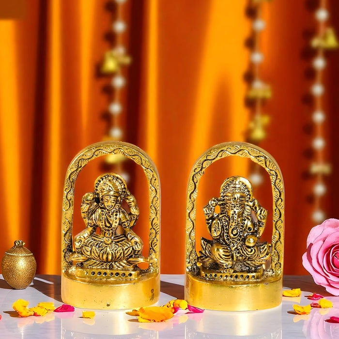 Metal Traditional Arched Lakshmi Ganesha Brass Finished Idol, Lakshmi Idol for Deepawali Decoration, Brass Finished Idols for Diwali 6.4x10.7 cm