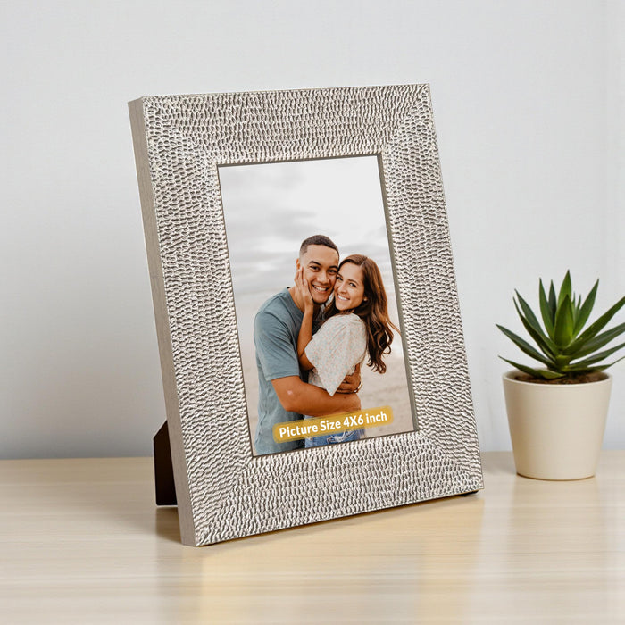 Art Street Table and Wall Photo Frame Textured Picture Frames Picture Frame, Silver Metal Look for 4x6 Photos Tabletop Photos for Home Décor, Wood Photo Frames for Wall and Table Decoration 10x15 cm