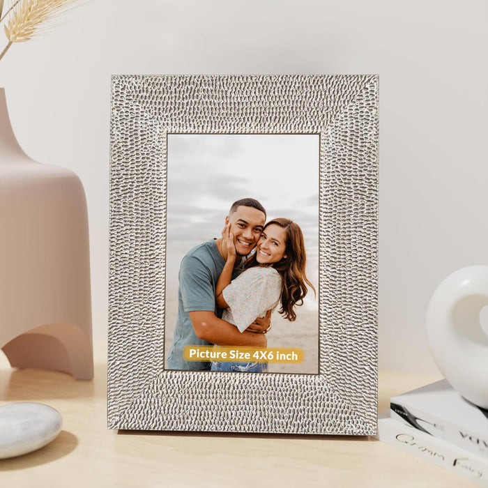 Art Street Table and Wall Photo Frame Textured Picture Frames Picture Frame, Silver Metal Look for 4x6 Photos Tabletop Photos for Home Décor, Wood Photo Frames for Wall and Table Decoration 10x15 cm