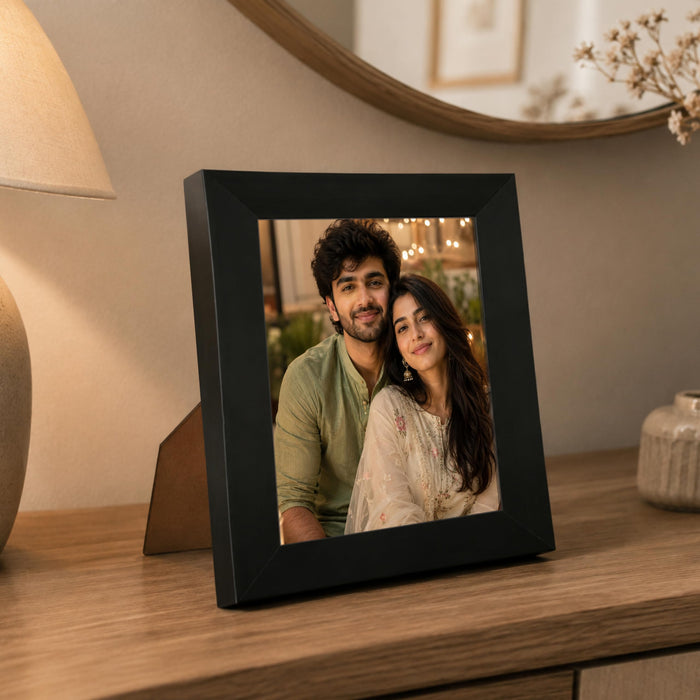 Synthetic Table Photo Frame – Elegant Home Décor Essential for Every Space