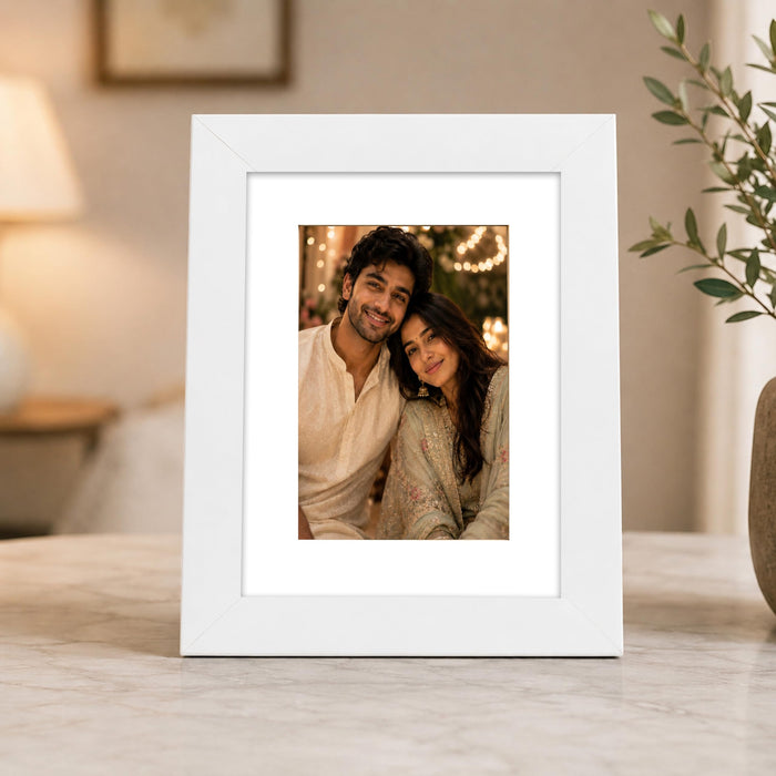 Synthetic Table Photo Frame – Elegant Home Décor Essential for Every Space