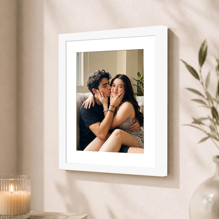 Synthetic Table Photo Frame – Elegant Home Décor Essential for Every Space