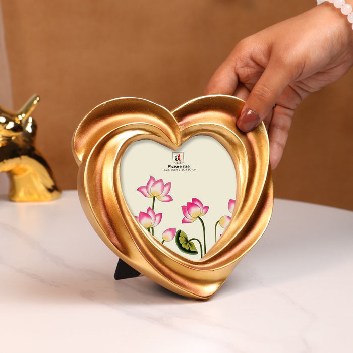 Vintage 4x4 Inch Photo Frame Golden Heart – European Style Resin Picture Frame, Tabletop or Wall Display, Antique Decorative Design, 10x10 cm