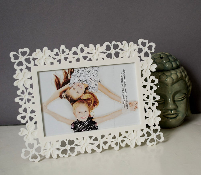 Decoralicious Designer White Flower Table Top Photo Frame Perfect For Office & Home Decor ( Image Size 4x6 )